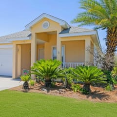 Palm Cove Beach Rentals